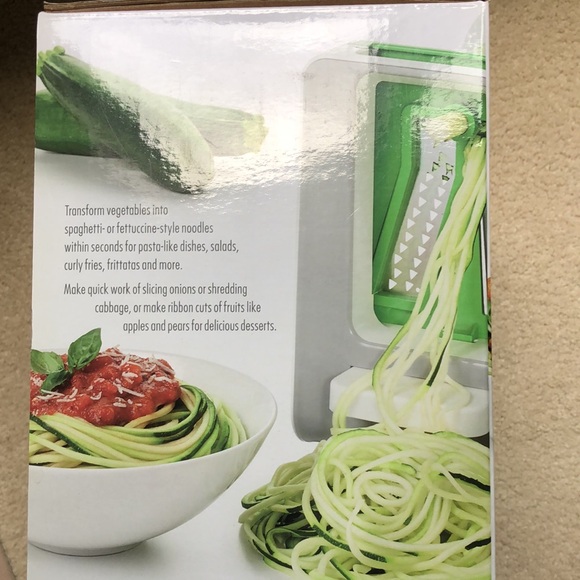 OXO Good Grips 3-Blade Tabletop Spiralizer with StrongHold Suction, White - Picture 3 of 14